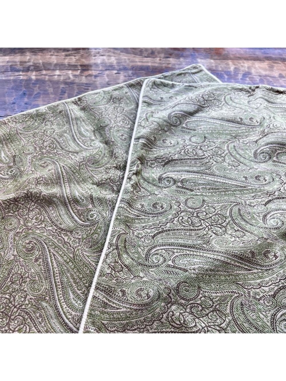 Set Of Paisley Woven All Cotton Standard Shams